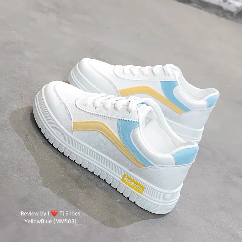 ที่สุดของความเกร๋ ต้องยกให้คู่นี้จร้า!!! รองเท้าผ้าใบนำเข้าเพื่อสุขภาพ สุคคิ้วท์ หนังนิ่มมาก นิ่มสุดๆ น้ำหนักเบา พื้นยางอย่างดี ใส่นิ่มเดินสบายมาก ใส่เดินสบายๆได้ทั้งวัน ของจริงงานสวยมาก จับแมทกับชุดอะไรก็น่ารัก เป็นรุ่นแนะนำ รีบสั่งด่วนๆ ช้าหมดอดนร้า (สู