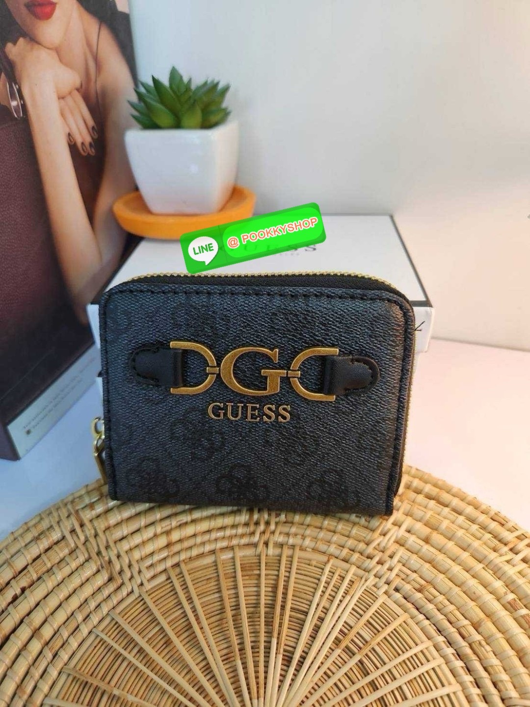กระเป๋าสตางค์ใบสั้นเกรส Guess งานแท้Outlet