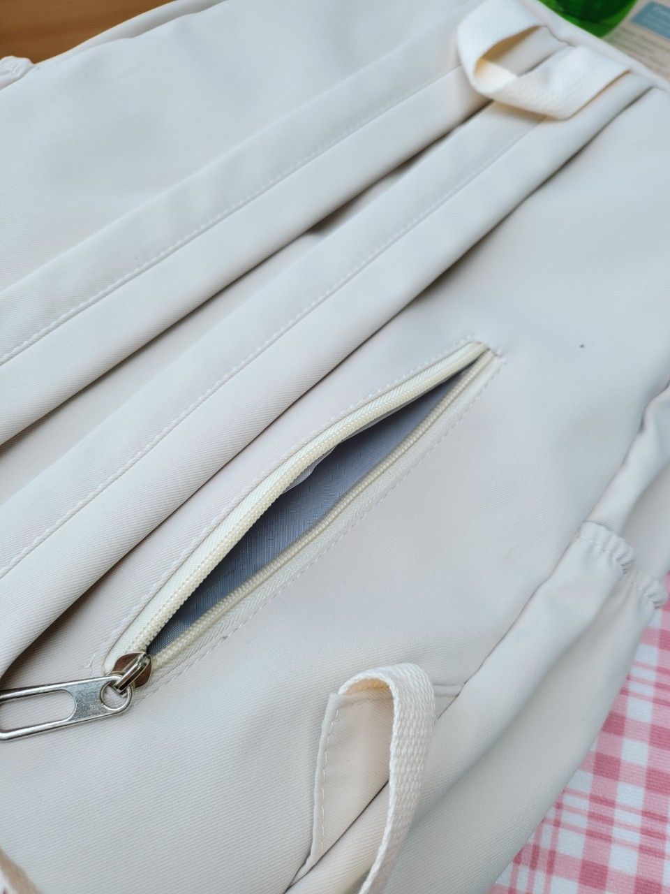 รุ่นใหม่ พร้อมส่ง!!!!!!! Angus backpack ต้อนรับปีวัวกับเป้น้องวัวแองกัส รุ่นนี้แถมฟรี! เข็มกลัด3ชิ้นตามภาพ และพวงกุญแจตุ๊กตาวัวทุกใบ