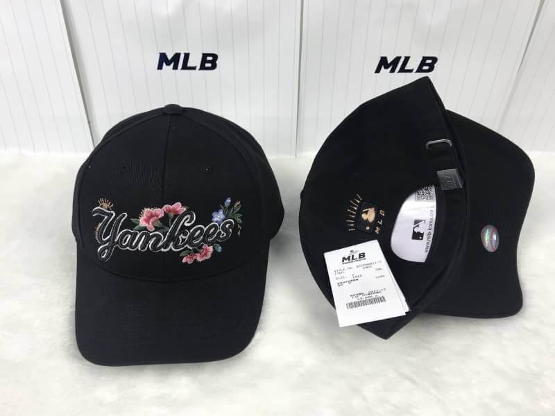 หมวก NY พร้อมส่งทุกแบบค่ะ ส่งฟรี ems จ้า