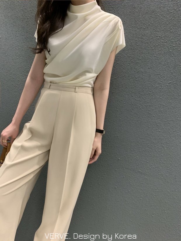 เสื้อแฟชั่น เสื้อแขนสั้นคอปีน ไหล่และเอวจับจีบระบายเฉียงพริ้วสวย