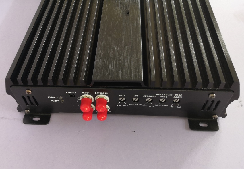 เพาเวอร์แอมป์ class d โม 7000 W รุ่น osd-999 เพาเวอร์แอมป์รถยนต์ ขับซับ