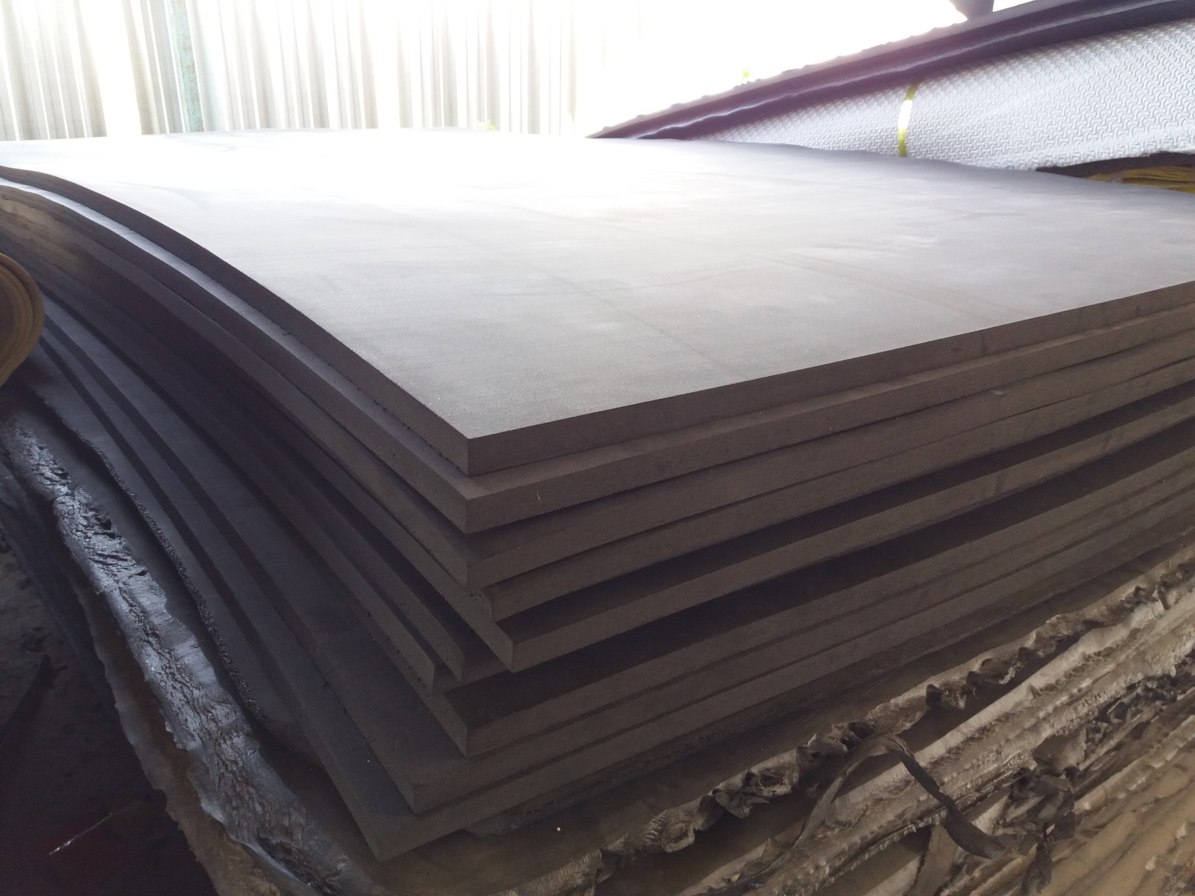 แพลอยน้ำ หนา 50 mm. ขนาด 130 x 240 ซม.