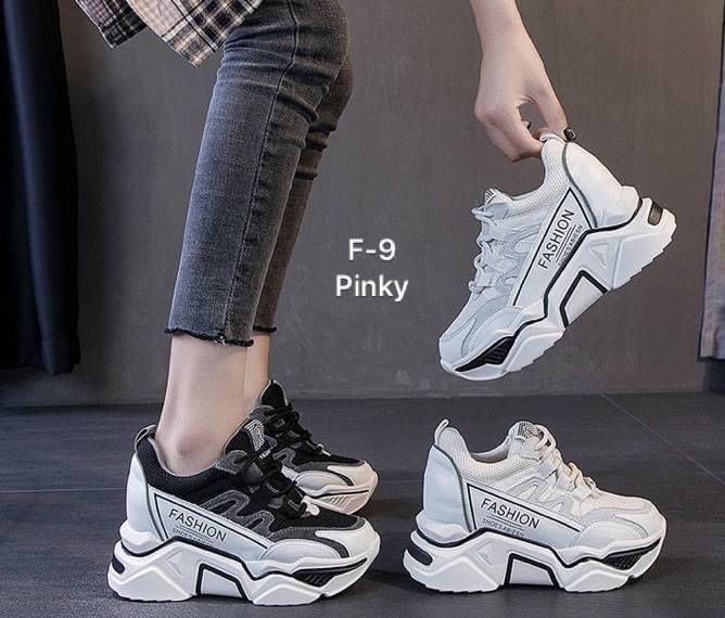 พร้อมส่ง F-9 รีพีทรอบ 2 ผ้าใบแฟชั่นเสริมส้น F-9 งานสวย ดูเริ่ดสุด ใส่แล้วขาเรียว เสริมความสูงให้สาวๆ ได้ดูดี ผลิตจาก pu ราคาดีมีที่นี่