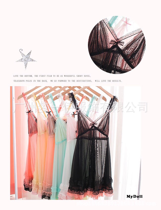 ชุดนอน ซีทรู เกรดPremium สินค้าส่งออกญี่ปุ่น สี ดำ แต่งซับสีชมพูอ่อน ช่วงอกและชาย แต่งระบายขอบทั้งชุด เนื้อผ้าหรู คุณหนูตามภาพเลยคะ +กางเกงในแต่งระบายสุดหรูเข้าชุดคะ ขนาดFree Size