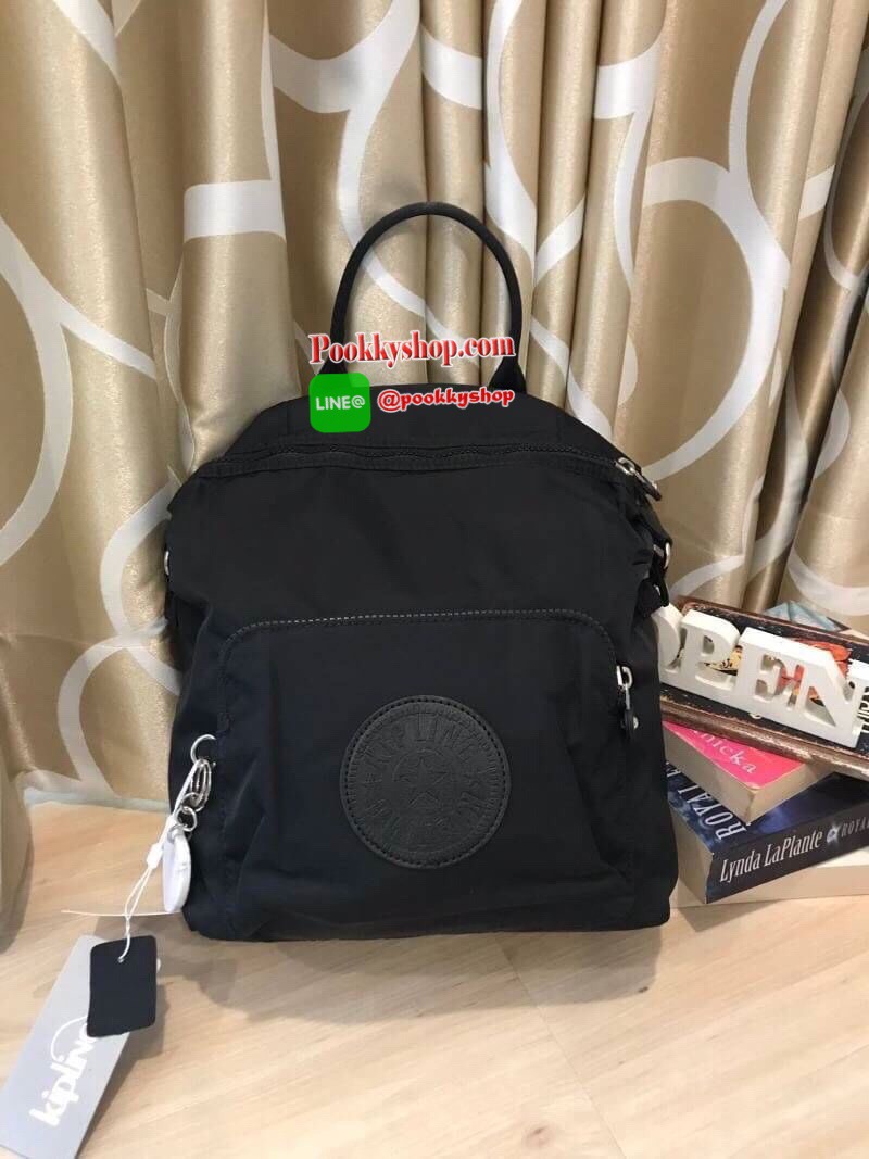 Kipling Naleb Backpack กระเป๋าเป้สะพายวัสดุไนล่อนหนาคุณภาพดี มีคุณสมบัติกันน้ำ ด้านหน้ามีช่องซิปใช้งานได้จริง ช่องใหญ่เปิดปิดด้วยซิปเดียว ภายในกว้าง ใส่มินิไอแพคกระเป๋าสตางค์ยาวได้ และยังมาช่องซิปและช่องเล็กแยกเป็นสัดส่วน ด้านหน้ายังประดับพวงกุญแจเซรามิคร