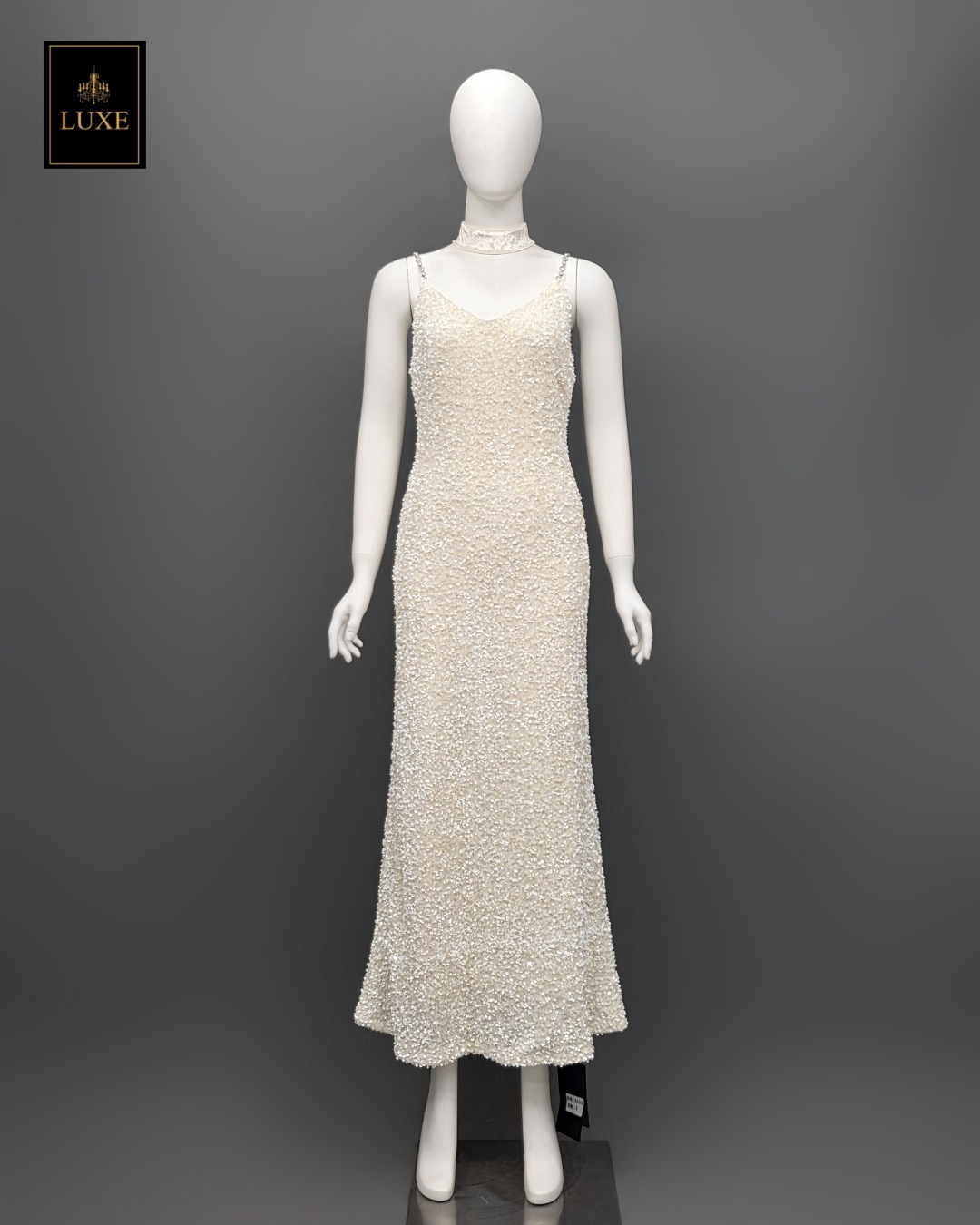 เดรสแฟชั่น เดรสเสื้อสายเดี่ยว กระโปรงยาวทางเอ