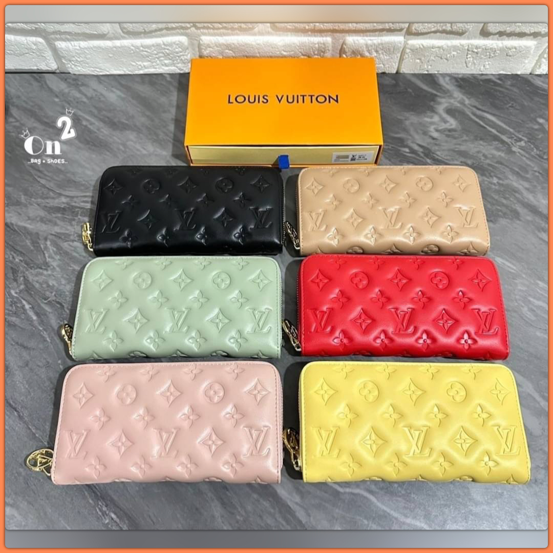 Louis Vuitton LV envelope wallet กระเป๋าสตางค์ใบยาว ใส่การ์ดใส่แบงค์ได้ สวยหรู สีเยอะ เลือกสีสิริมงคลได้ค่ะ เหมาะสำหรับเป็นของฝากของขวัญหรือใช้เองก็เลิศค่ะ