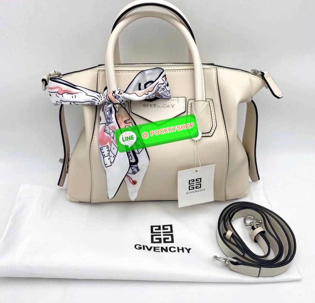 Givenchy Antigona small bag calf leather matte finish two rounded top handles gold-tone logo lettering adjustable detachable shoulder strap tonal stitching top zip fastening silver-tone hardware