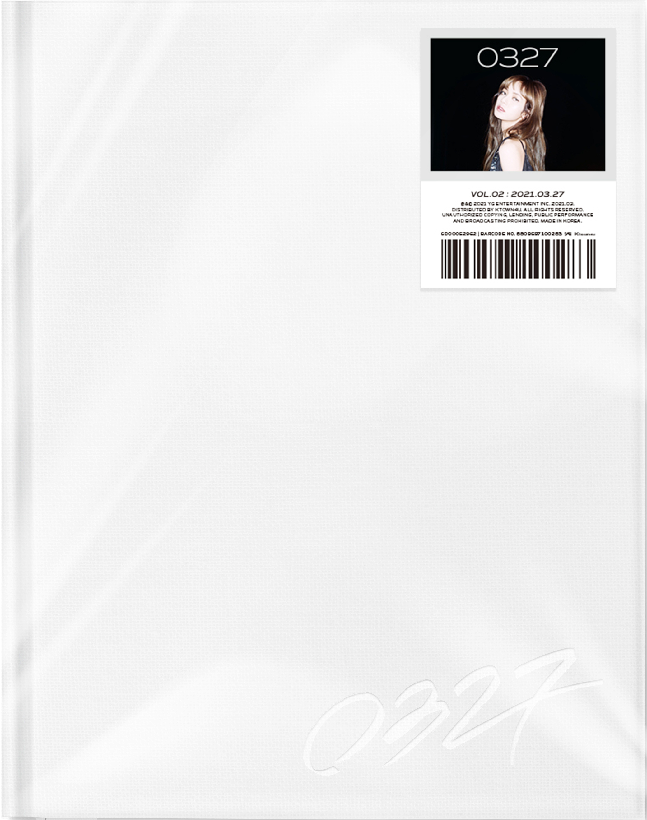 พร้อมส่ง LISA PHOTOBOOK [0327] VOL.2 -SECOND EDITION- + YG GIFT