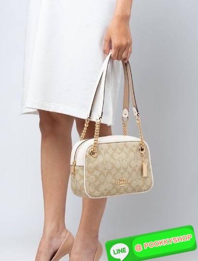 🆕🆕🆕 สวย หรู ดูดี ทางนี้จ้าสาวๆๆ สินค้าต้องมี ห้ามพลาด! COACH CAMMIE CHAIN SHOULDER BAG IN SIGNATURE ((C8149)) 🌟พร้อมส่ง จำนวนจำกัด ก่อนหมด! กับกระเป๋าหิ้วหรือสะพายไหล่ สายสะพายไหล่ในตัวแบบโซ่มีหนังรองบ่า สวยงามมากๆค่ะ หนังแ