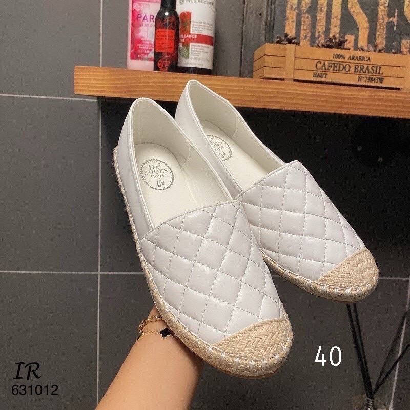 SALE ลดกระหน่ำเคลียร์สต๊อก 450 ส่งฟรี ems เลยจ้า สินค้าใหม่ไม่มีตำหนิ