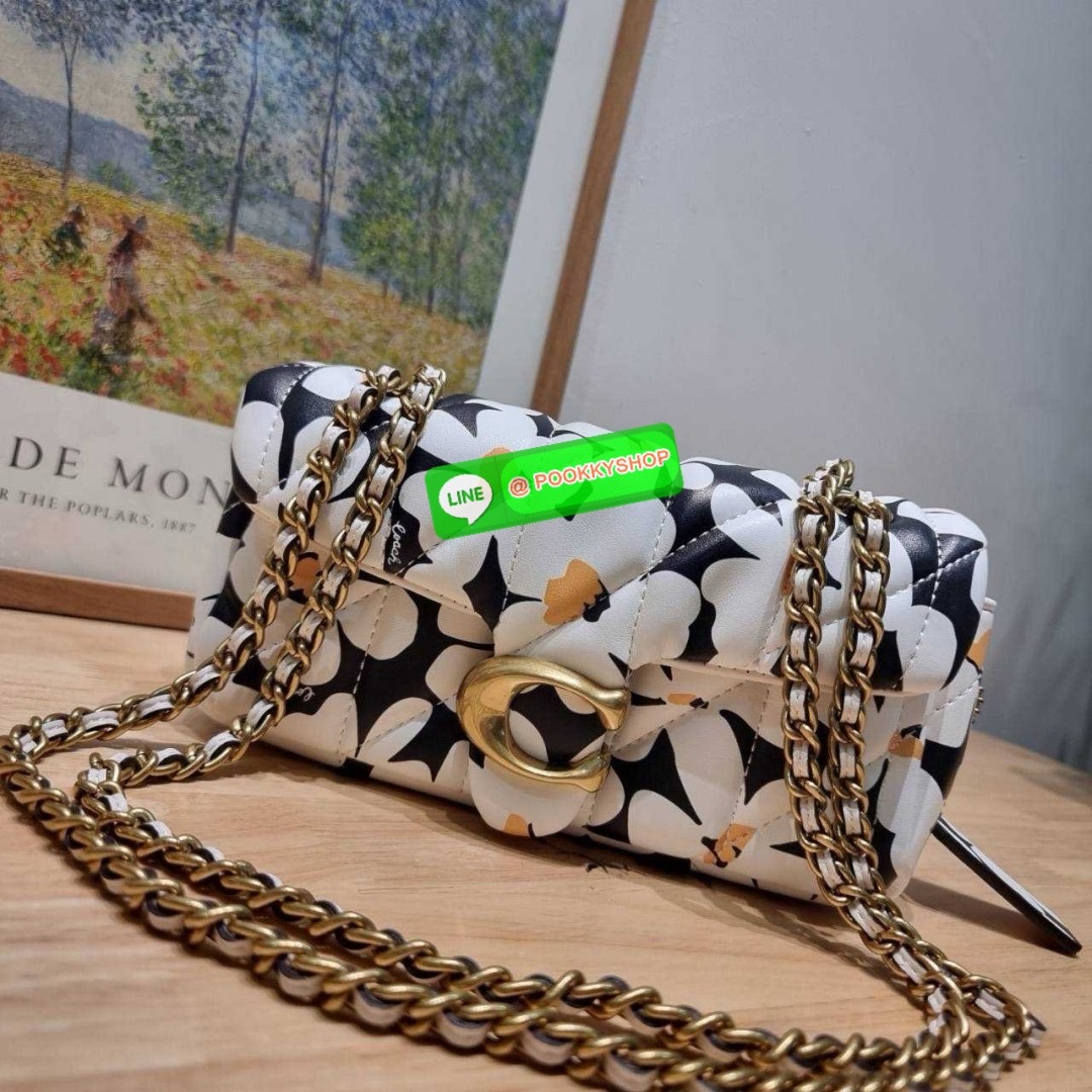 COACH CR702 TABBY SHOULDER BAG 20 WITH QUILTING AND FLORAL PRINT 🔆 Details ไอเท็มใหม่ สวยเกินเรื่องไปมาก! ดีไซน์ลวดลายดอกไม้สดใสตัดกับโทนสีคลาสสิคได้อย่างลงตัว