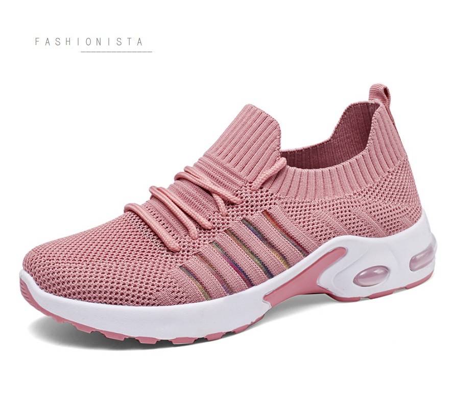 รองเท้าสุขภาพรุ่นใหม่ มาใหม่พร้อมส่งค่ะ งานสลิปออนแต่งเชือกเก๋ๆสไตล์สปอร์ต เนื้อผ้าหนานุ่มขึ้นทรงยืดหยุ่นดีกระชับหน้าเท้า พื้นยางหนึบ สูง 1.5 นิ้ว เดินสบายไม่เมื่อย ทรงอูมไม่บีบอัดหน้าเท้า ใครได้ใส่ต้องหลงรักแน่นอน งานสวยตรงปก 100% เป๊ะ ถ่ายงานขายจริงจ้า