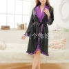 ชุดคลุมนอน ชุดคลุม อาบน้ำ ชุดคลุมผ้าไหม สีดำแต่งระบายม่วง เนื้อผ้าหนา เนียนนุ่ม เนื้อลื่นเย็นสบาย พร้อมสายมัด แต่งขอบระบาย สวยหรูสุดๆคะ