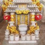 ศาลเจ้าที่ขนาด 16นิ้ว 4เสา 5หลังคา 888 พ่นทอง