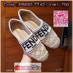 งานเข้าใหม่ เพิ่งมาค่ะ พร้อมส่ง คลอใหม่ สลิปออนงานลูกไม้คาด Fendi Roma น่ารักมากๆ รุ่นนี้ พื้นปั้มแบรนด์