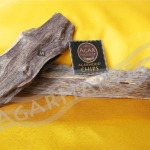 AgarHarvest ไม้หอม อโรม่า ไม้หอมมงคล ปรับอากาศ ไม้กฤษณา แท้ (ขนาดใหญ่) Agarwood Chips (Perfect Grade 3A หอมเยี่ยม) 10 กรัม