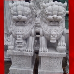 สิงโตปักกิ่ง ขนาด สูง 120 เซนติเมตร กว้าง 40 ยาว 70 เซนติเมตร ( 1 คู่ )