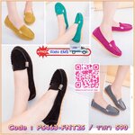 สินค้าพร้อมส่ง!! Vintage Flat Shoes รองเท้าคัชชูพื้นแบน วัสดุ pu หนังกำมะหยี่ขึ้นทรงสวย ดีไซน์เรียบๆ ตัดเย็บแต่งอะไหล่สีทองเงาด้านหน้าเพิ่มความโดดเด่น แมชชุดง่าย พื้นยางแบบปุ่ม เหนียวหนึบยึดเกาะพื้นดีเยี่ยมเดินไม่ลื่นค่ะ งานน่ารัก ใส่ได้ตลอด คิดอะไรไม่ออก