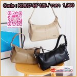 New in !! สินค้าเข้าใหม่สัปดาห์นี้ค่า KEEP NITA bag กระเป๋า ทรง Pillow ( ทรงหมอน ) สไตล์ Minimal ที่อยากแนะนำ ตัวกระเป๋าทำจาก Smooth and Soft Microfiber (หนังสังเคราะห์ ผิวเรียบ นิ่ม )