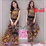 Elegant Florals Print Fashion Set Style Korea เซตพิมพ์ลายสวยเก๋สไตล์เกาหลีค่ะ เนื้อผ้าอย่างดีพิมพ์ลวดลายพฤกษาทั่วทั้งตัว งานผ้าเนื้อดี สีสันคมชัด มาเป็นเซตเสื้อคอกลมแขนล้ำ ตัดขอบด้วยผ้ายืดอย่างดีสวยเก๋มากค่ะ ตัวกางเกงทรงขายาวกระบอกใหญ่ ลวดลายสวยค่ะ ใส่เป็