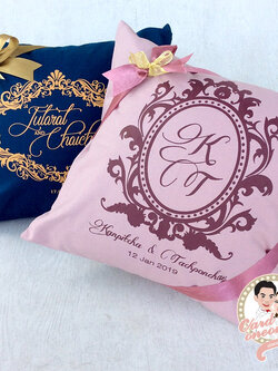 ของรับไหว้ หมอนอิงสกรีนลายผ้าแคนวาส (สินค้าราคาเดียว)