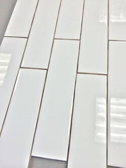 Subway Ceramic 2"x8" Glossy White / แผ่น