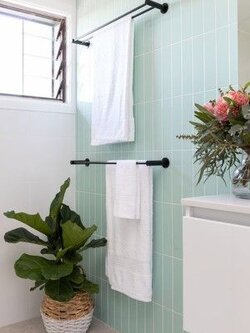 กระเบื้อง 3"x12" (premium colour) สีเขียวมิ้นท์ (เคลือบเงา/ผิวเรียบ)