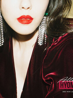 Hyo Min 3rd Mini Album - Allure