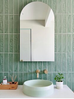 กระเบื้อง 3x12 นิ้ว รุ่น wavy สีเขียวใบไม้