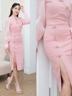 เดรสแฟชั่น เดรสกี่เพ้าเสื้อแขนยาวปลายแขนพอง กระโปรงทรงสอบผ่าหน้าขา