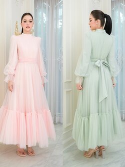 เดรสแฟชั่น แม็กซี่เดรสเสื้อคอปีนแขนยาว กระโปรงบานต่อชายรูดระบายรอบตัว มีโบว์ผูกเอว