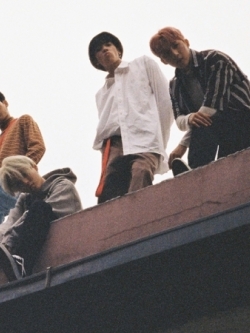 PENTAGON 4TH MINI ALBUM - DEMO_01