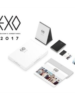 EXO 2017 SEASON'S GREETINGS