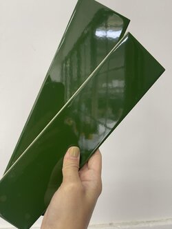 3"x12" (7.5x30ซม.) Subway Ceramic : สีเขียวเข้ม เคลือบเงา