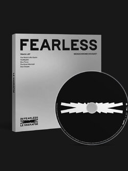 LE SSERAFIM 1st Mini Album - FEARLESS (Monochrome Bouquet Ver.)