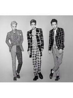 [PRE][JYJ] 2nd Album "Just Us" [CD+1p Photo Card (random)]