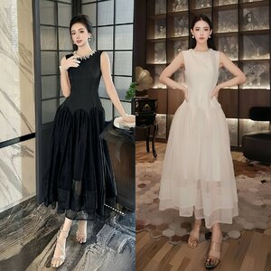 เดรสแฟชั่น เดรสเสื้อคอกลมแขนกุด กระโปรงบาน แต่งลูกปัดมุกรอบคอเสื้อ