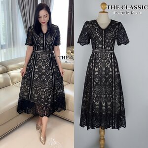 เดรสแฟชั่น เดรสยาวลูกไม้ คอกลมใช้ผ้าลูกไม้เนื้อหนาอย่างดี ขึ้นลวดลายดอกไม้ ลายชัด