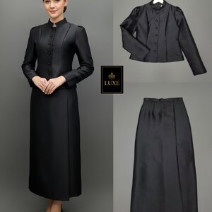 ชุดเซทแฟชั่น เซ็ทเสื้อเข้ารูปผ่าหน้าแขนยาวทรงกระบอก จับคู่กระโปรงป้ายยาวทรงสอบ