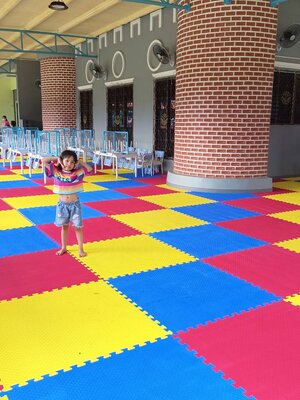 แผ่นยางปูพื้นกันกระแทกจิ๊กซอว์